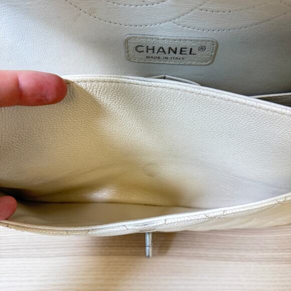 Chanel Pearly Caviar Quilted Jumbo Double Flap Dark White - Picture 14 of 16